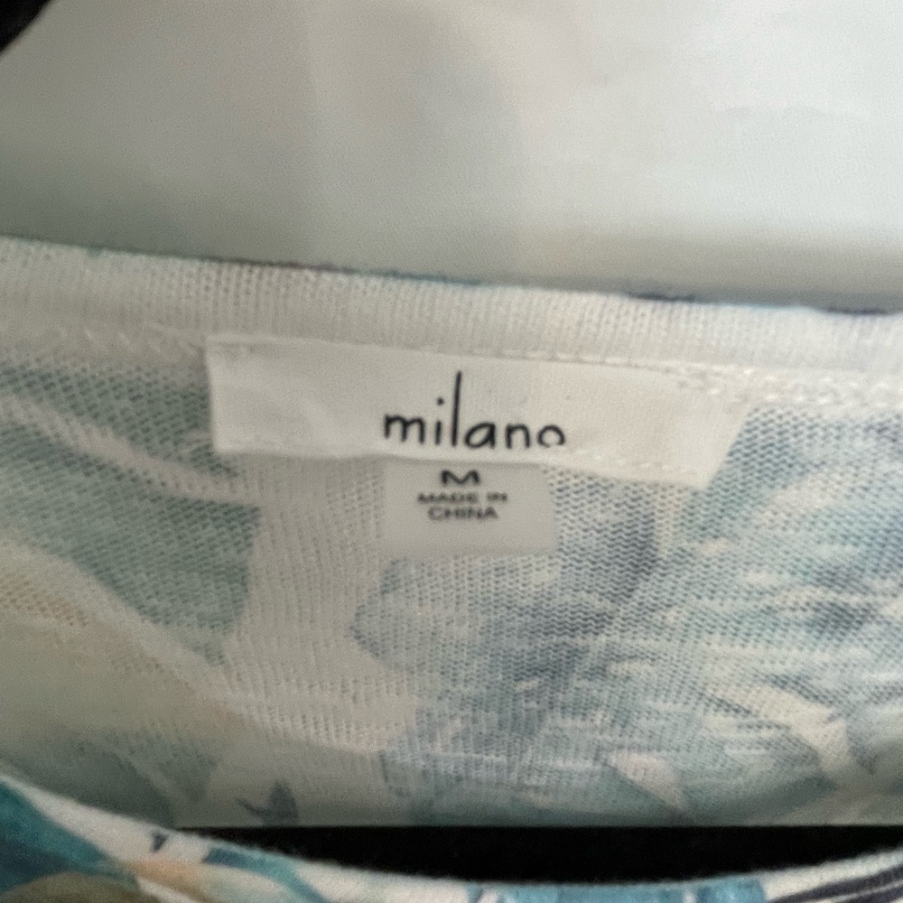 Milano feather and leaf Print Women's Top​​​​​ - Picture 4 of 5